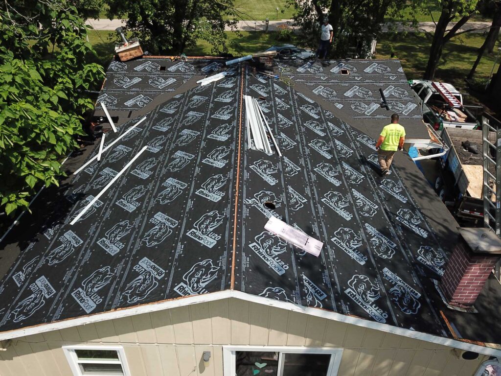 roofers near me, Wisconsin, best roofing company near me, Absolute Roofing, TPO Roofing Installers