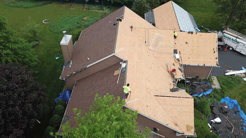 Absolute Roofing company Twin Lakes Wisconsin